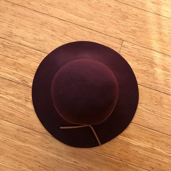 Hat - Picture 2 of 2